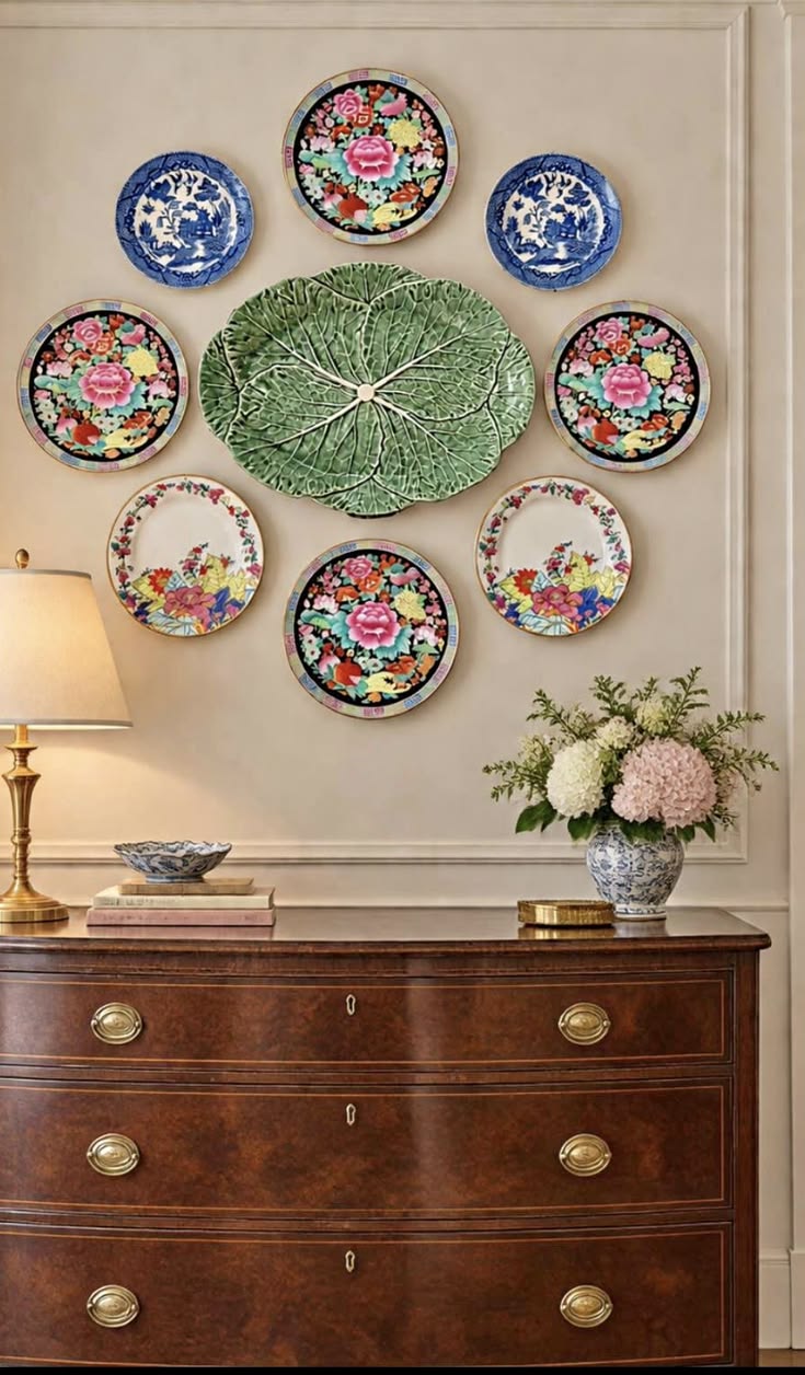 PLATE COLLECTIONS